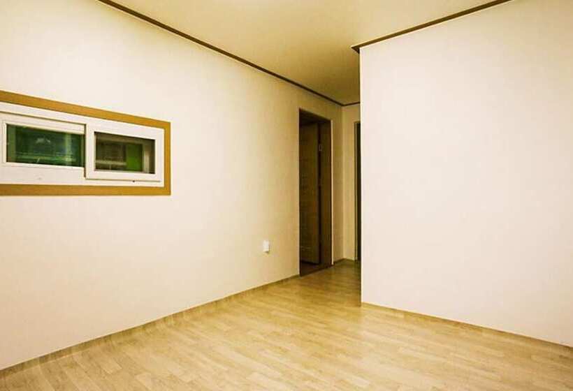 酒店 Yangpyeong Jajangnamu Sup Pension