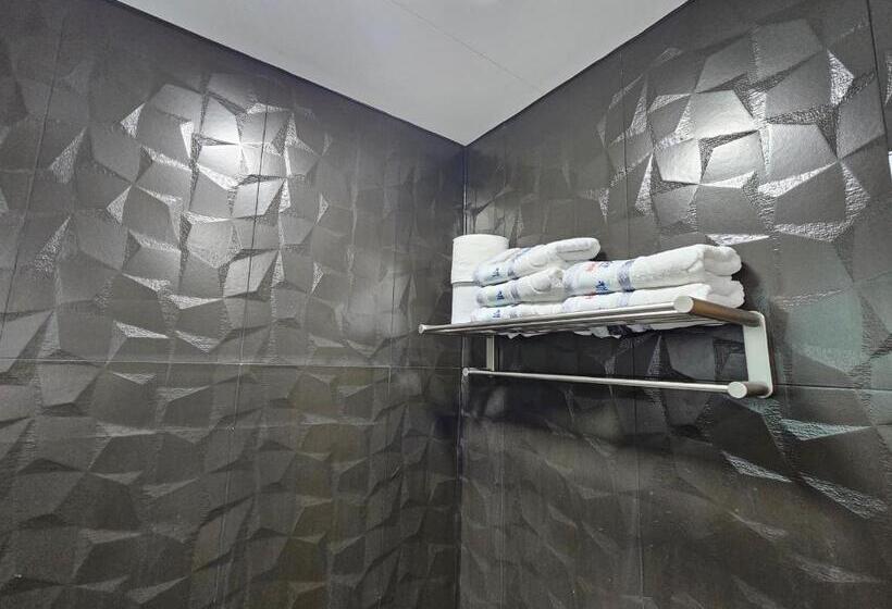 بنسيون Ddlanchae Hanok Stay   Main House