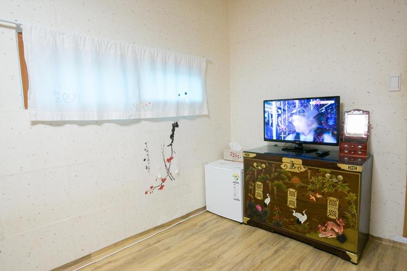 بنسيون Ddlanchae Hanok Stay   Main House