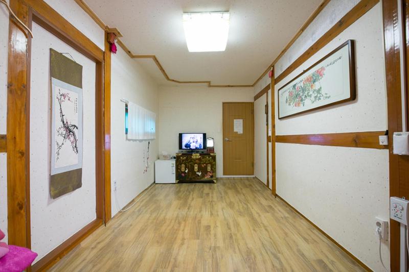 بنسيون Ddlanchae Hanok Stay   Main House