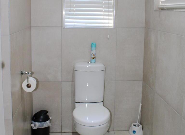 פנסיון Oakview Guesthouse