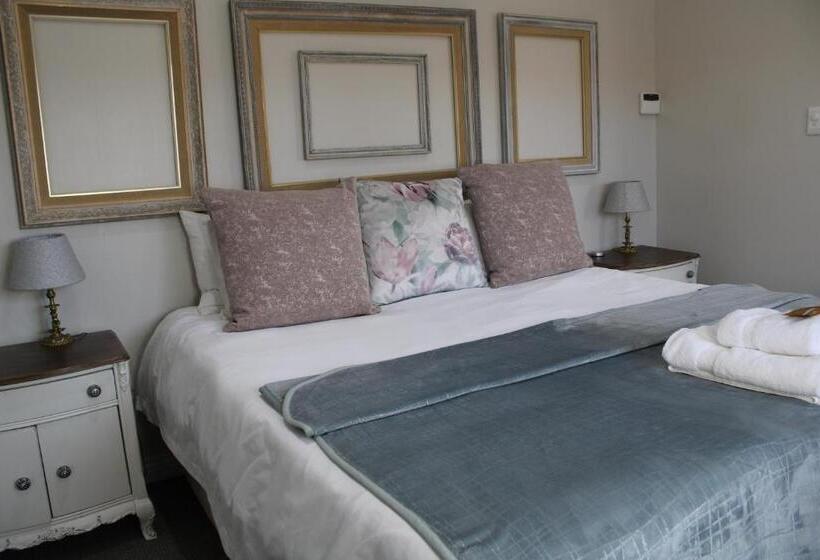 פנסיון Oakview Guesthouse