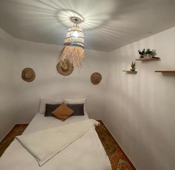 پانسیون Sunny Wave Taghazout Surf & Yoga