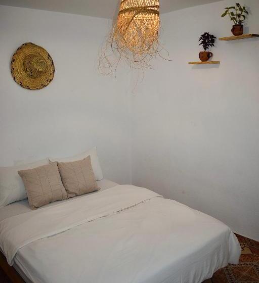 پانسیون Sunny Wave Taghazout Surf & Yoga