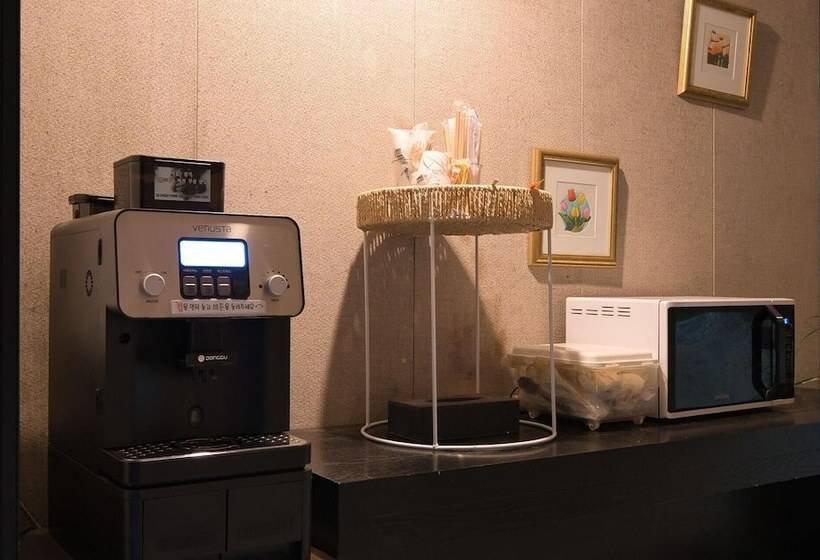 Seongnam Moran Hotel 3151