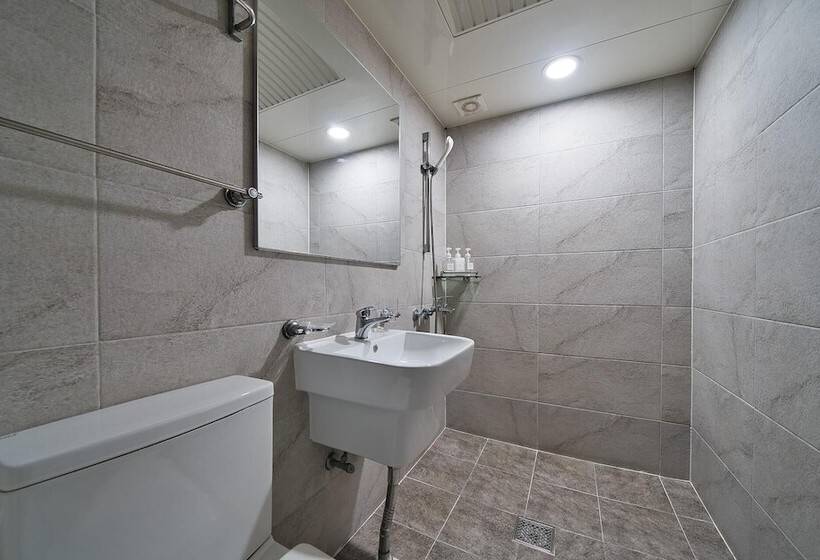 Seongnam Moran Hotel 3151