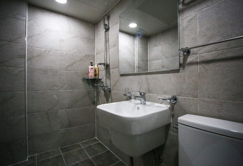 Seongnam Moran Hotel 3151