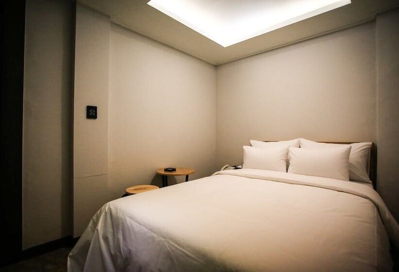 Seongnam Moran Hotel 3151