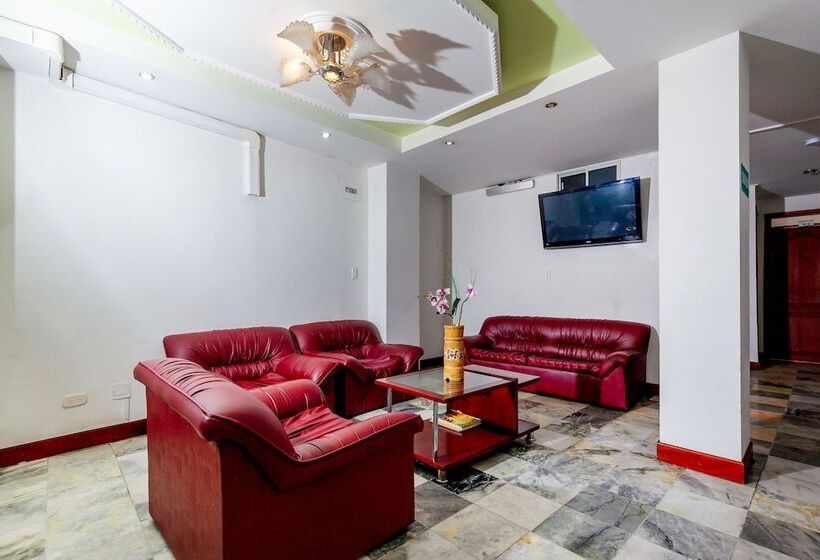 בית מלון כפרי Doral Plaza