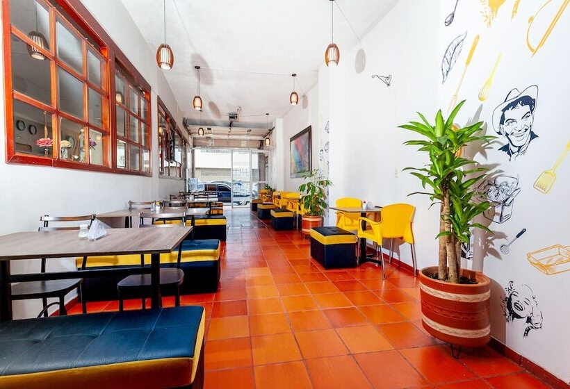 בית מלון כפרי Doral Plaza