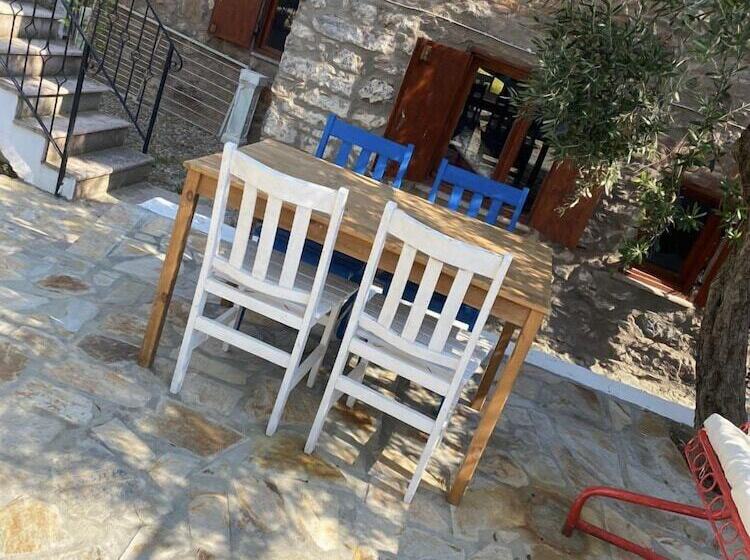 Chez Melo Tas Konak Otel