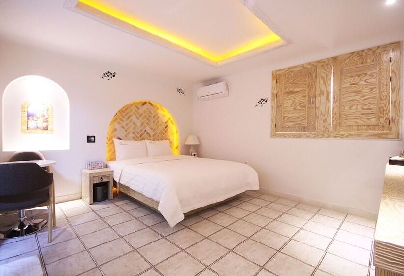 Gimje Q Drive Self Check In Motel