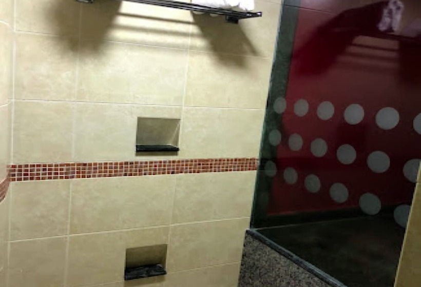 Hm Hotel Y Suites Plaza