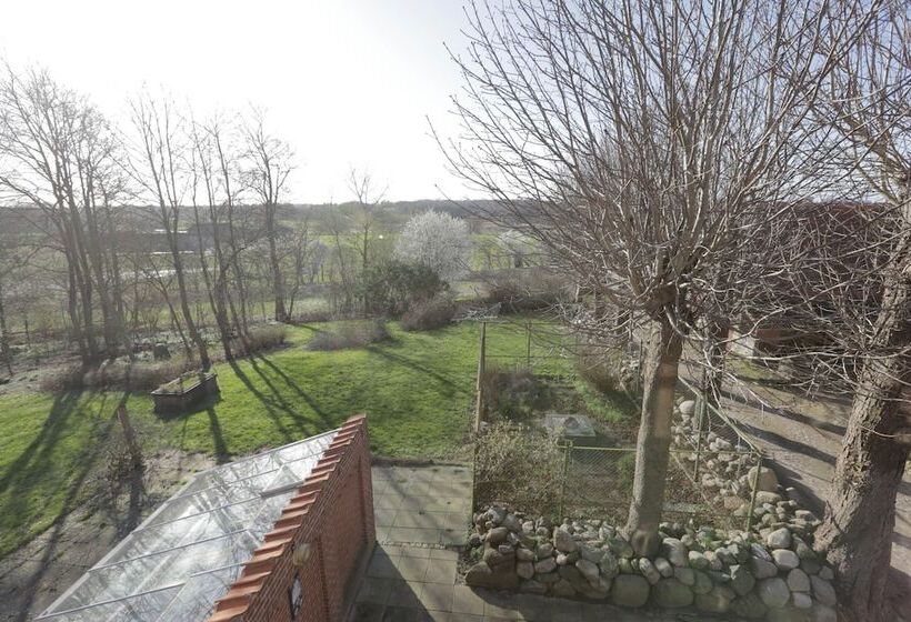 Отель Avalonbnb