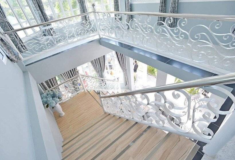 Отель Bb Le Garden