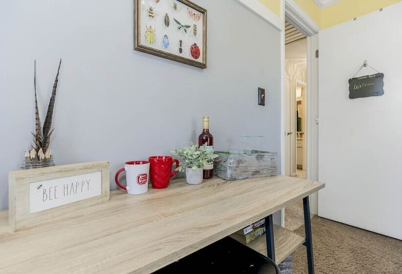 فندق Becky & Marvels 420 Stay   Private Room