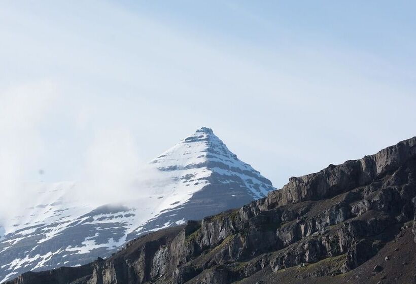 هتل Bragdavellir Cottages