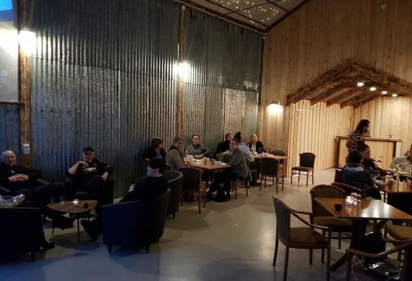 هتل Bragdavellir Cottages