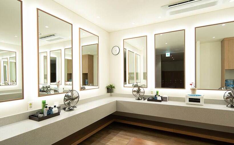 בית מלון כפרי Chestertons Sokcho