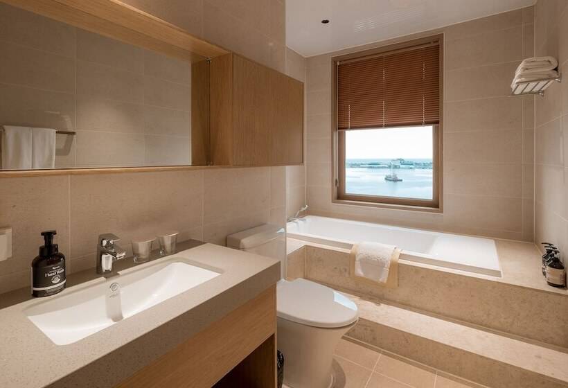 בית מלון כפרי Chestertons Sokcho