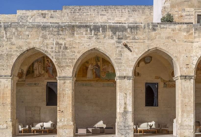 هتل Chiostro Dei Domenicani