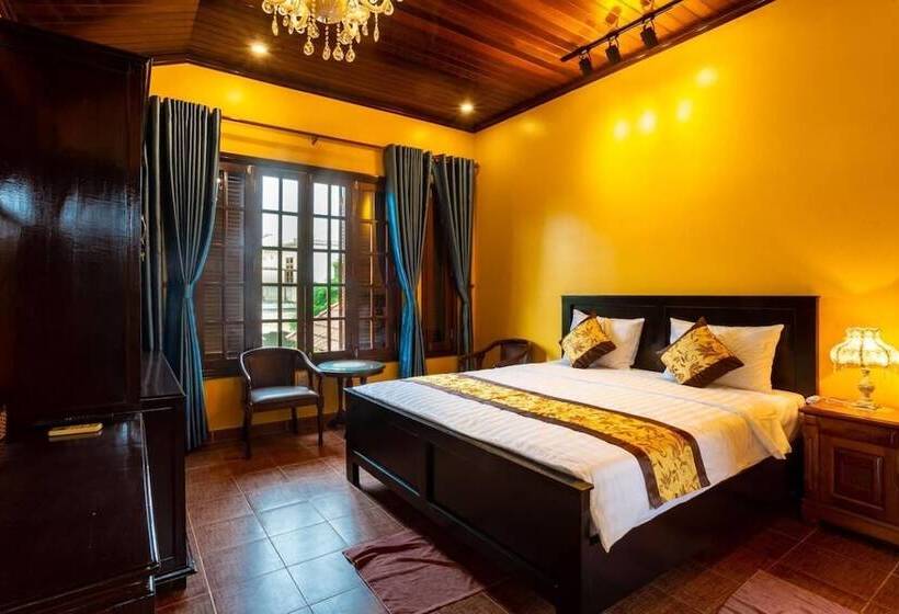 هتل Dinh Villa