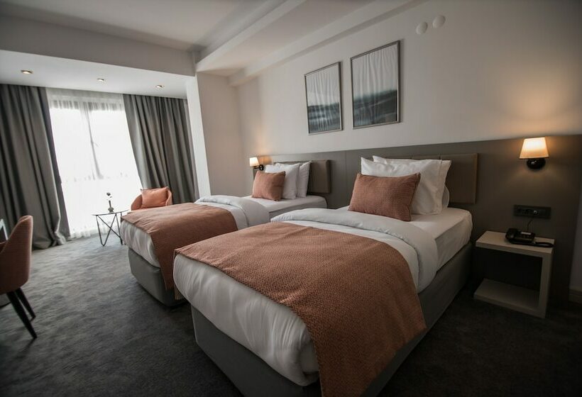 בית מלון כפרי Dovv