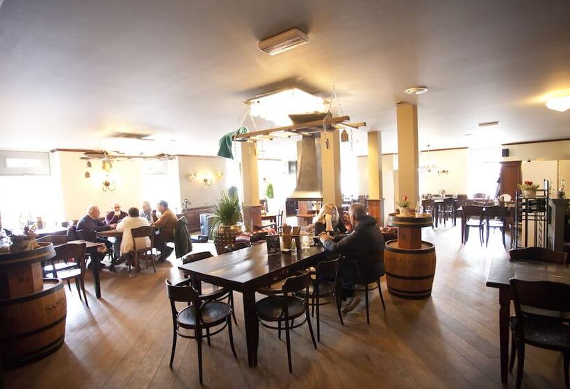 호텔 Europarcs De Hooge Veluwe