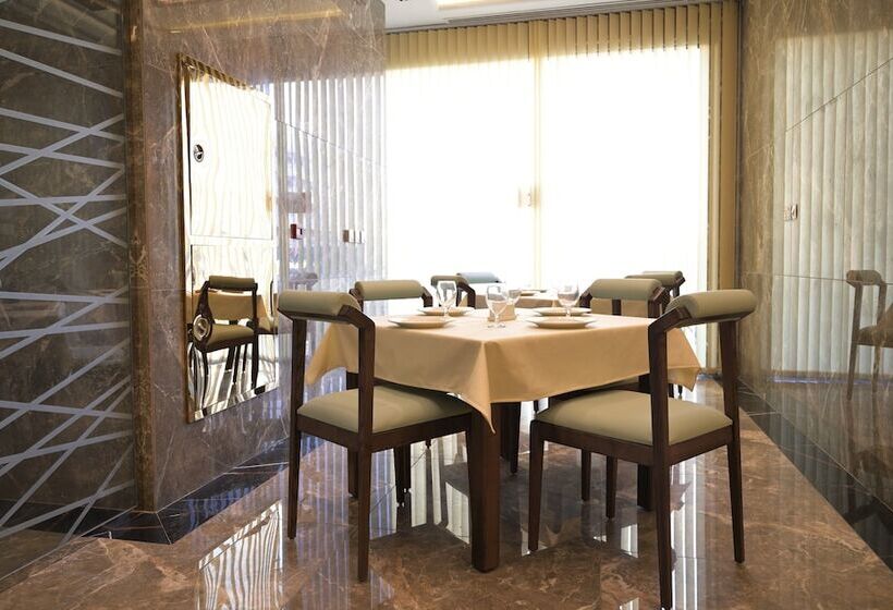 Garden City Hotel Dubai