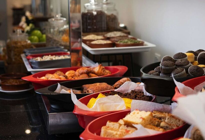 Intercityhotel Muscat