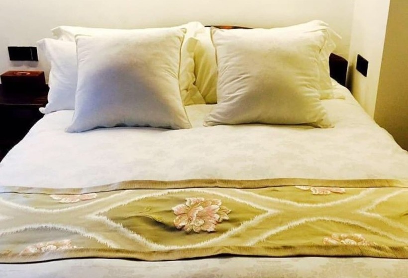 فندق Lakeside Courtyard By Jinspecial