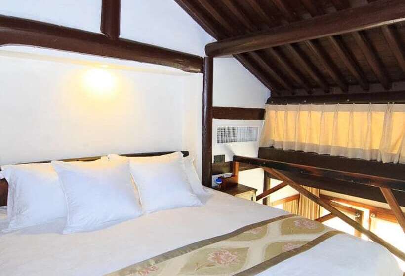 فندق Lakeside Courtyard By Jinspecial