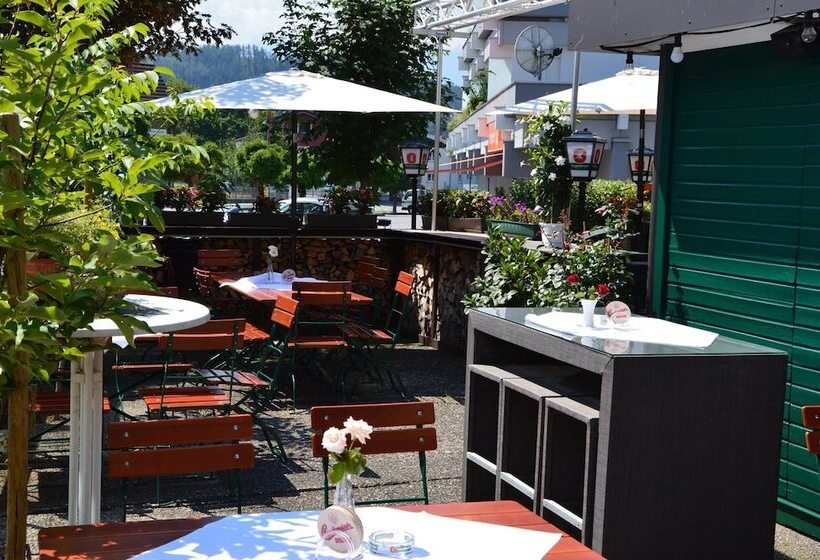 فندق Landgasthof Löwen Sulz