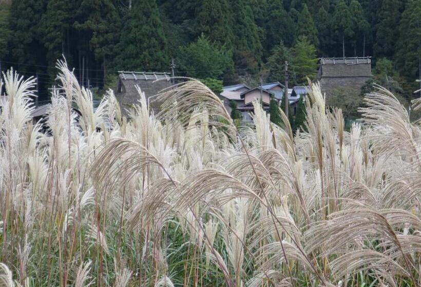 호텔 Miyama Nature And Culture Village Kajikaso