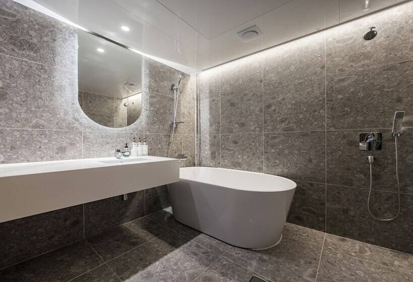 Nampo Ocean 2 Heaven Hotel&spa