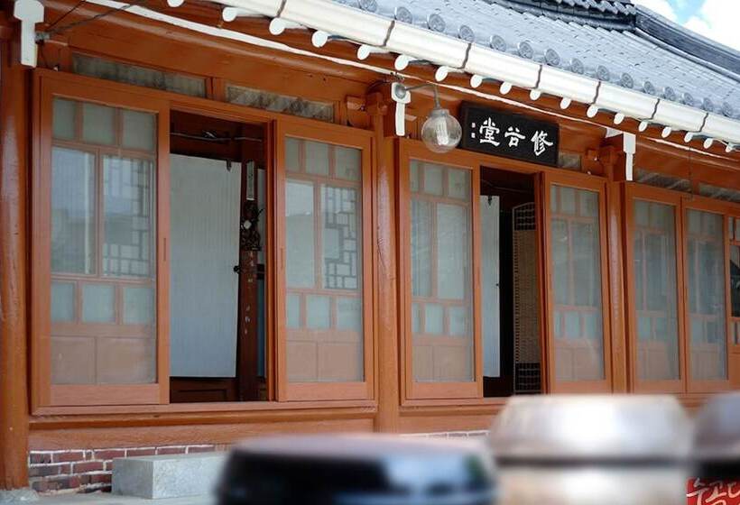 ホテル Namwon Sugokdang Hanok Stay