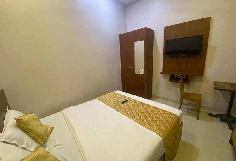 هتل Nirvana Grace