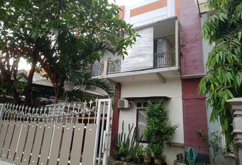 فندق Oyo 91332 City-m Urban Homestay