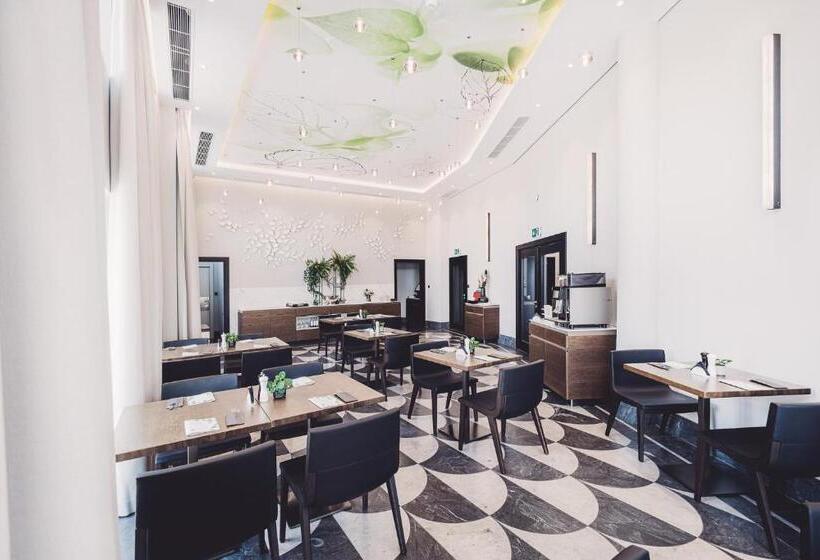 هتل Rezydencja Sowa