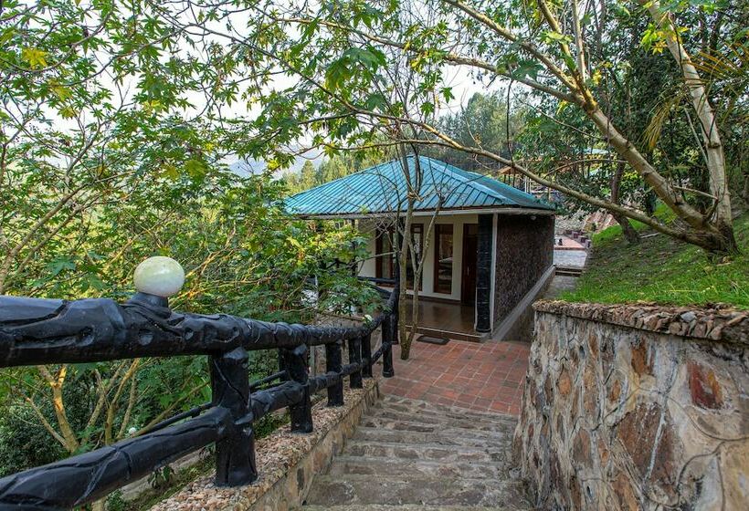 هتل Rushaga Gorilla Lodge