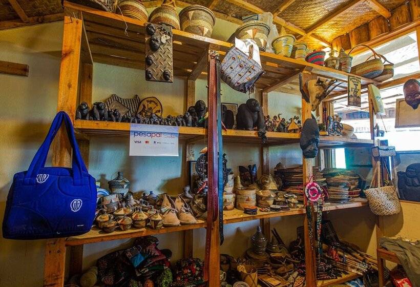 هتل Rushaga Gorilla Lodge