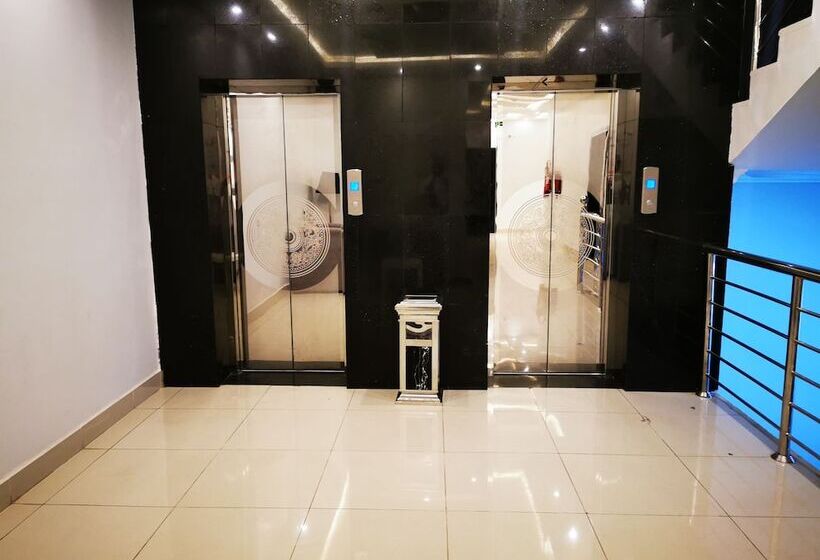 Aman Hotel Almansik