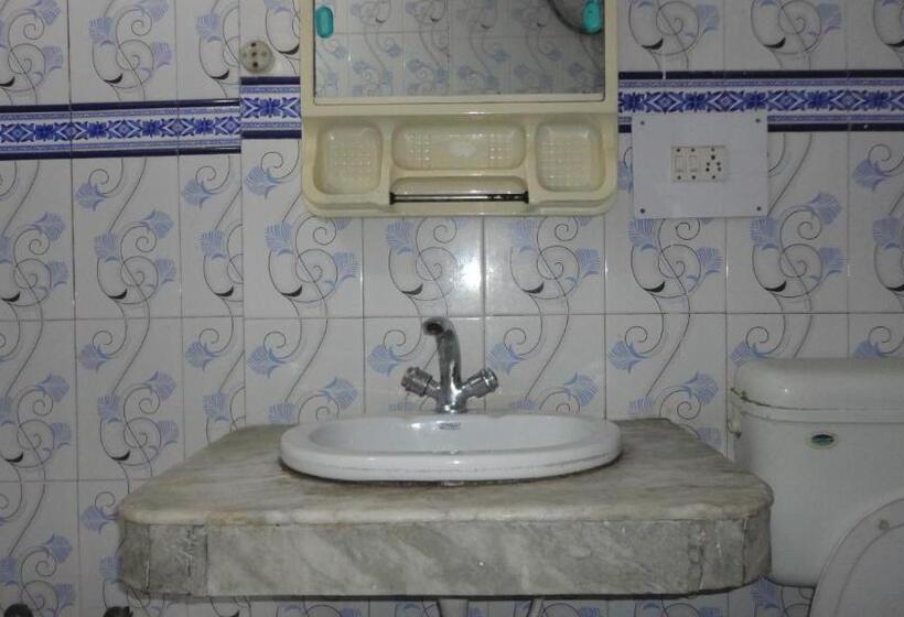 هتل Swarajya Palace