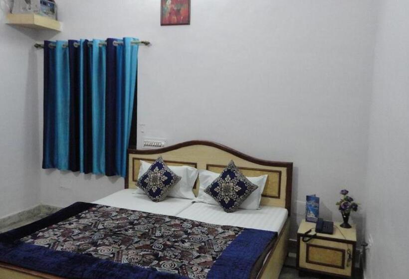 هتل Swarajya Palace