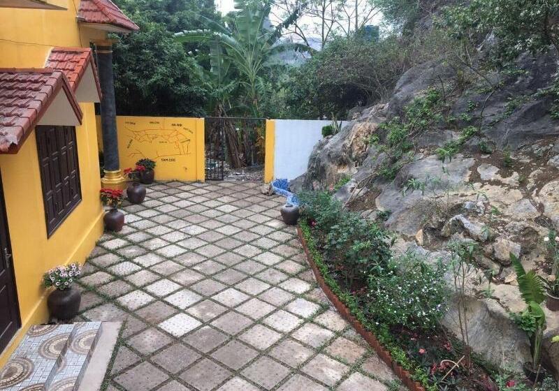 هتل Tam Coc Papaya Villa