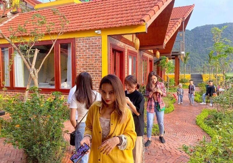 هتل Tam Coc Papaya Villa