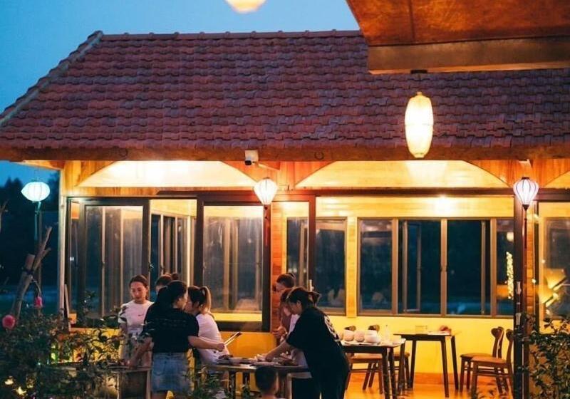 هتل Tam Coc Papaya Villa