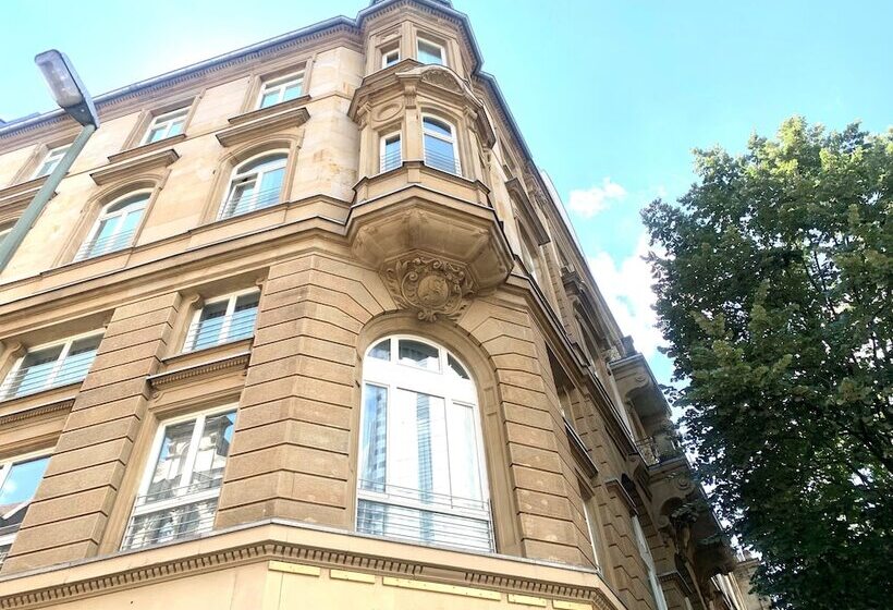 ホテル The Atrium