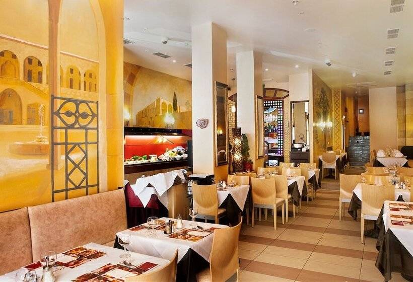 ホテル The Atrium