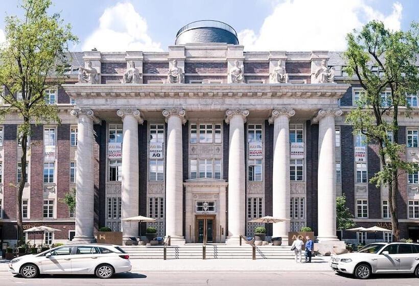 בית מלון כפרי The Wellem Residences